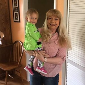 Meet your Posher, Debbie